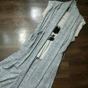 90 degree long sleeveless coat Reflix